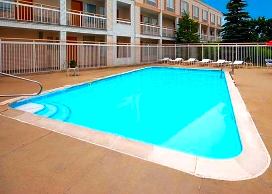 Quality Inn Holland