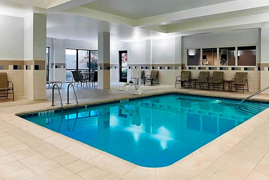 Courtyard by Marriott Jackson