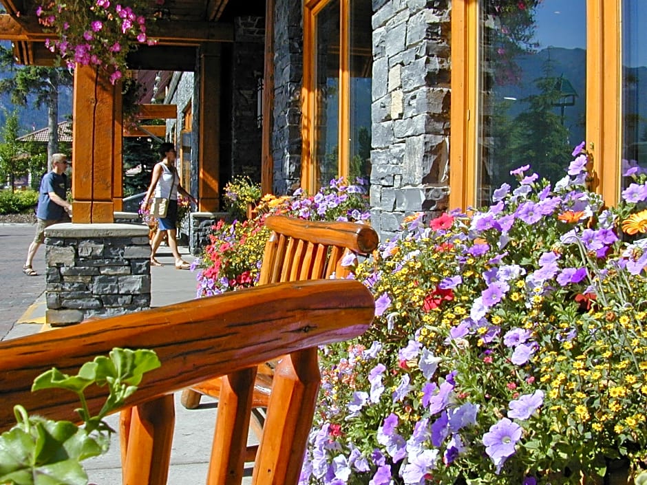 Banff Ptarmigan Inn