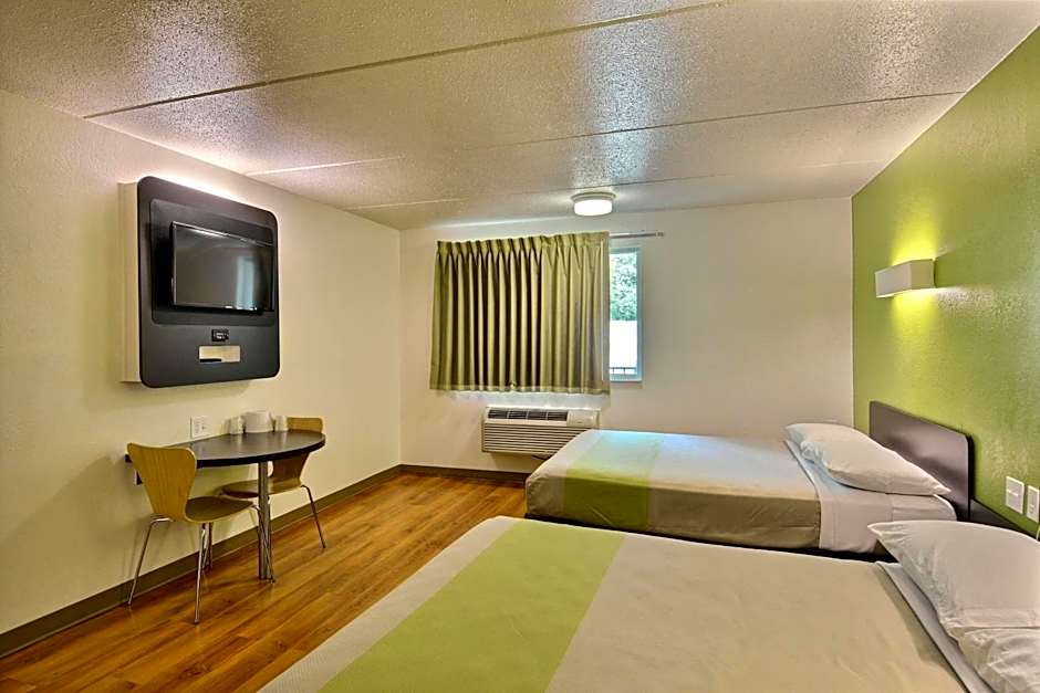 Motel 6-Danvers, MA - Boston North