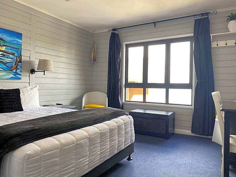 Lakefront Lodge Taupo