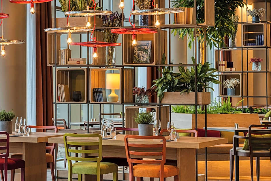 IntercityHotel Amsterdam Airport