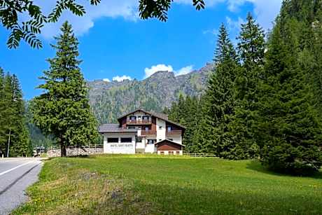 Hotel Garni Roberta