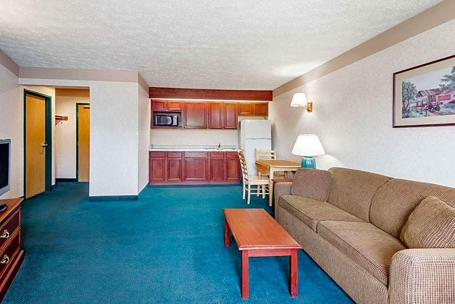 Ramada by Wyndham Strasburg Dover
