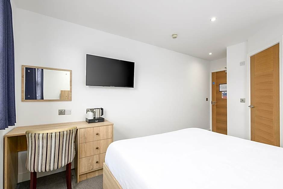 The Sandringham Hotel