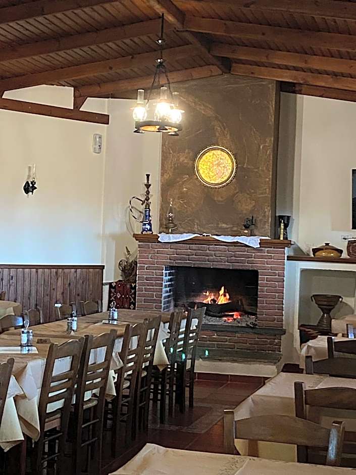 Ψητοπωλείο Καφέ Ενοικιαζόμενα Δωμάτια Όλυμπος