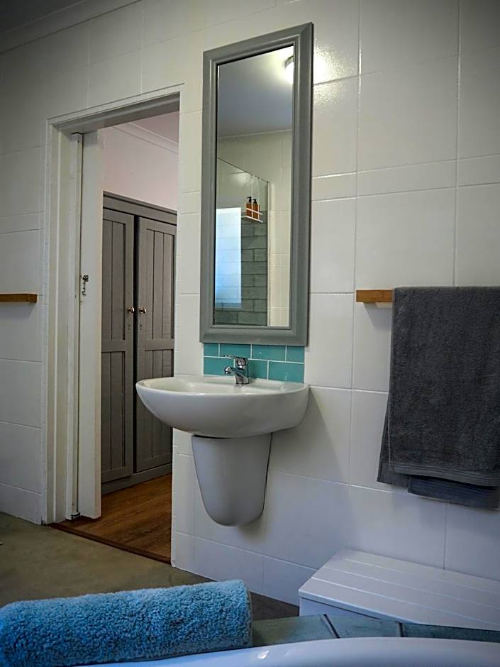 African Breeze Guesthouse