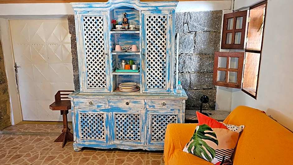 Hostel Yellow House MG