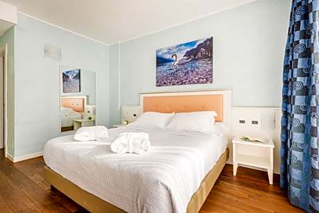 Comfort Double or Twin Room