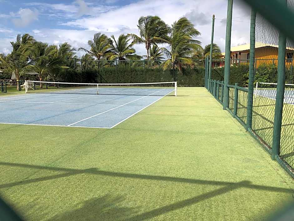 2 Suítes, Guarajuba, piscina frente mar