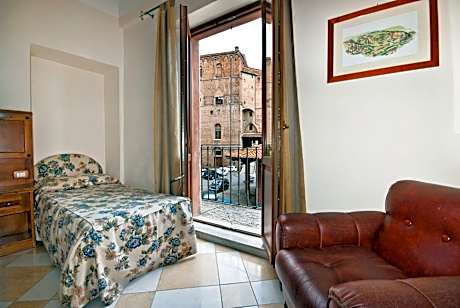 Triple Room with Balcony