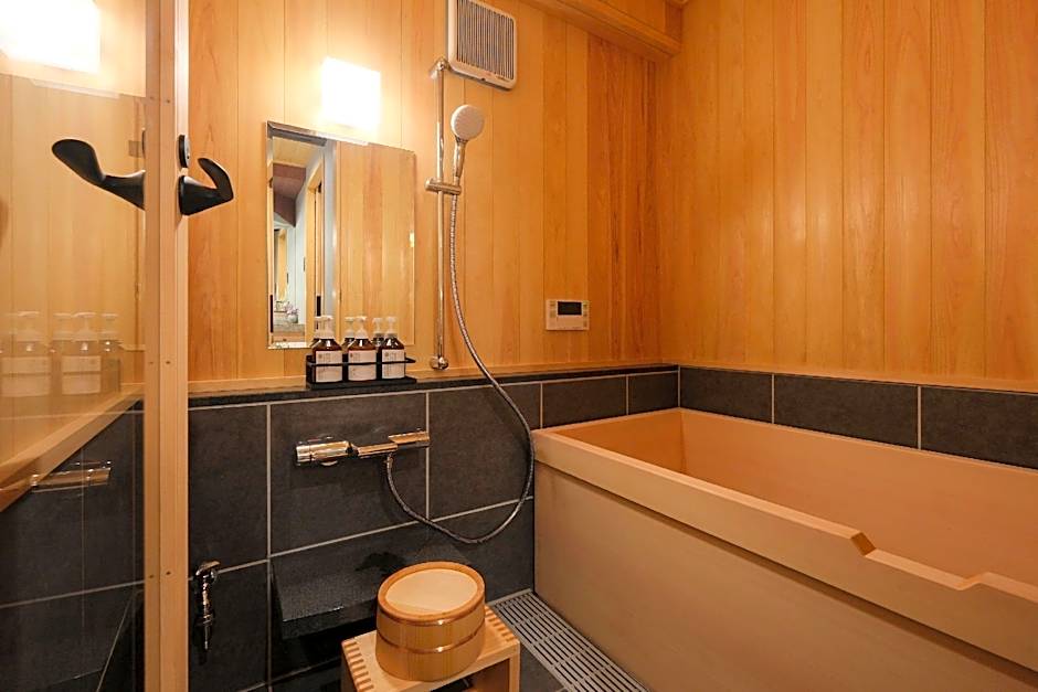 Keishokan Sazanamitei Guest House