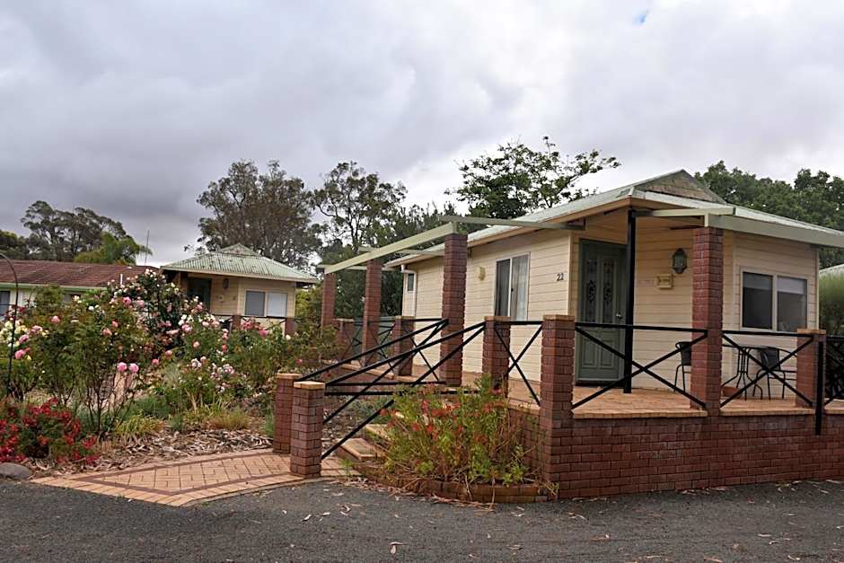 Mount Barker Valley Views Motel & Chalets, Western Australia