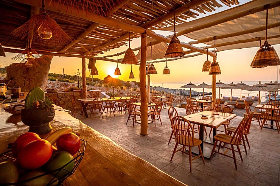 Aliv stone suites & spa