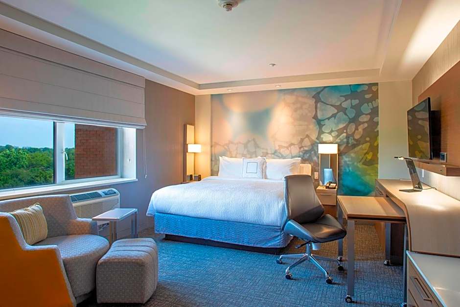 Courtyard by Marriott New York Queens/Fresh Meadows