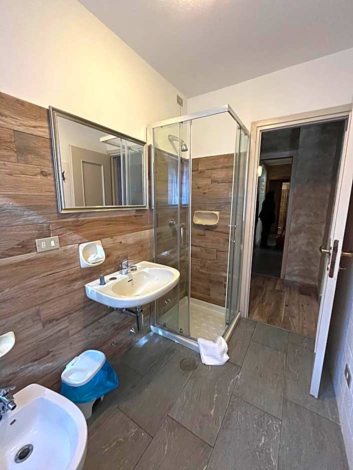 San Luigi - Rooms & Apartments