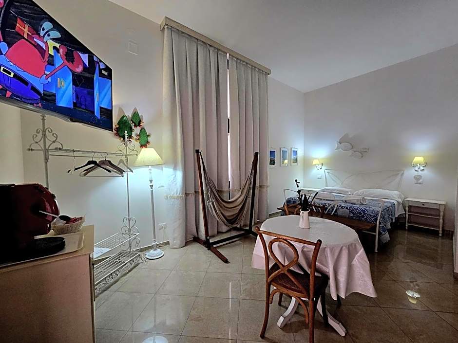 White Suite Polignano 08