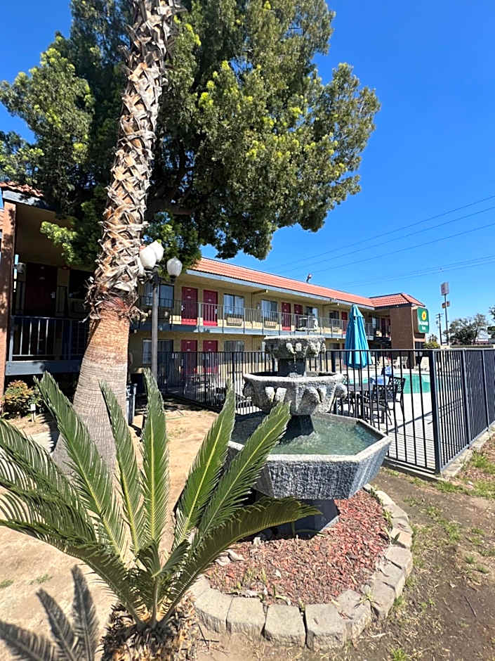 Photo 1 of 18 of Fresno Inn