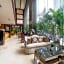 Grand International Hotel