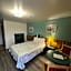 6267 Persepolis Inn