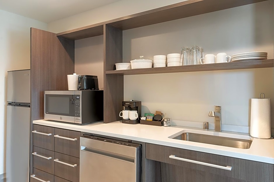 Home2 Suites By Hilton Woodland Hills Los Angeles