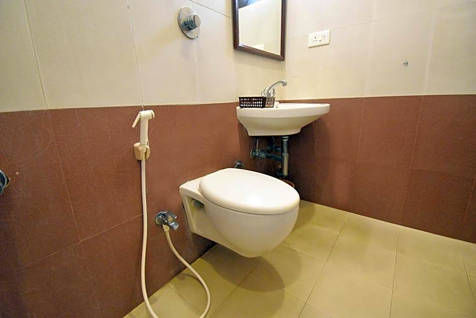 Pondicherry Executive Inn