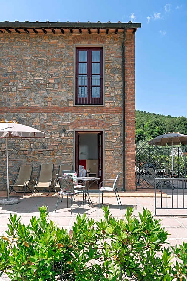 Hotel Casolare Le Terre Rosse