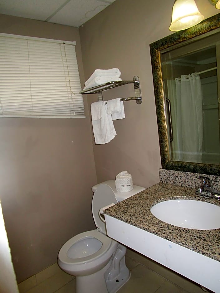 Americas Best Value Inn Neptune