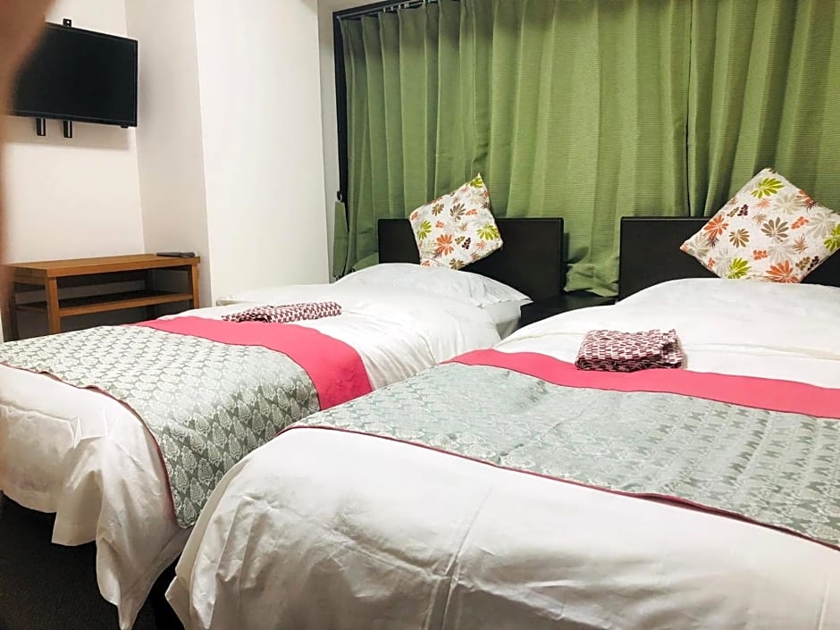 GreenHotel