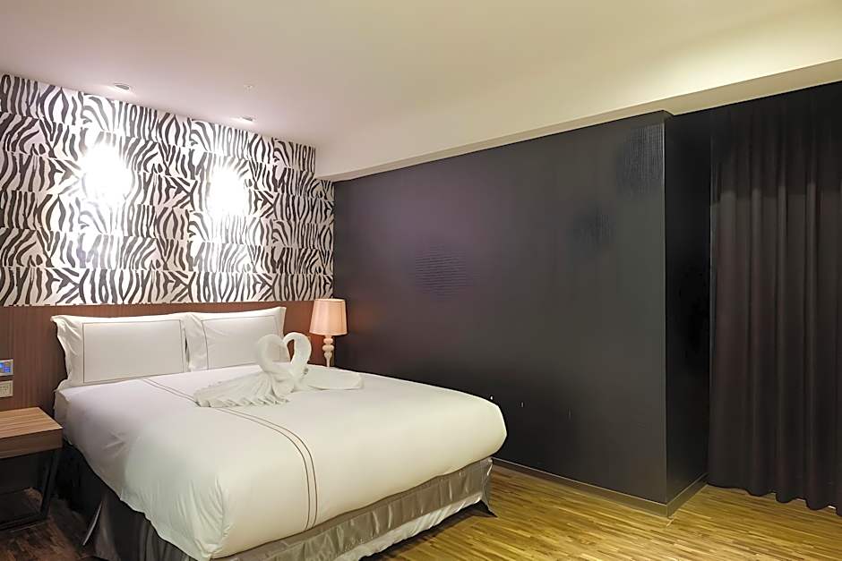 Talmud Hotel Yizhong