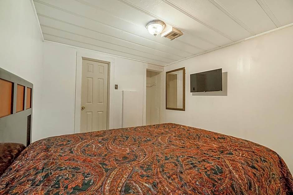 Budget Inn By OYO Palestine TX Hwy 79