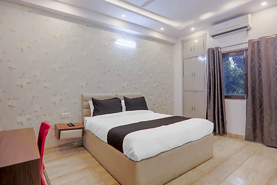OYO 78374 Collection O Essendi Hospitalities Llp – Noida, DC