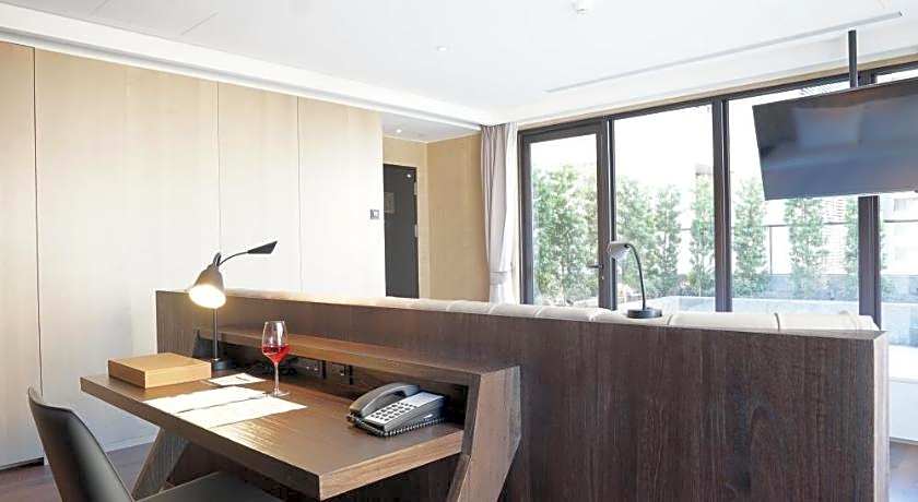 Hotel MvsaMichelin 2 Starred Molino de Urdániz