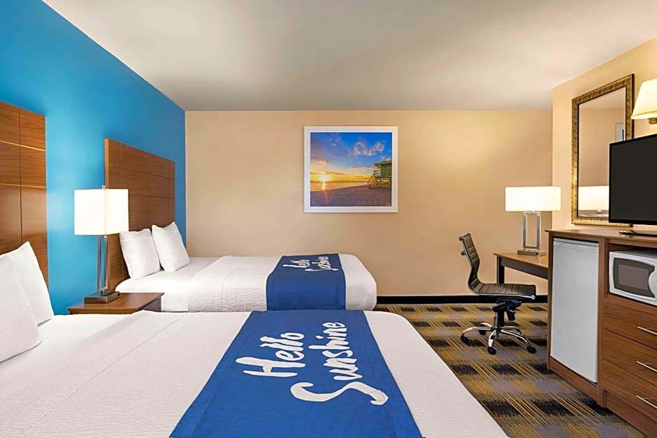 Days Inn by Wyndham Middletown/Newport Area