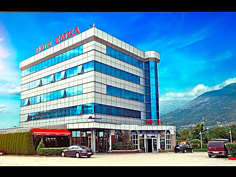 Hotel Emka