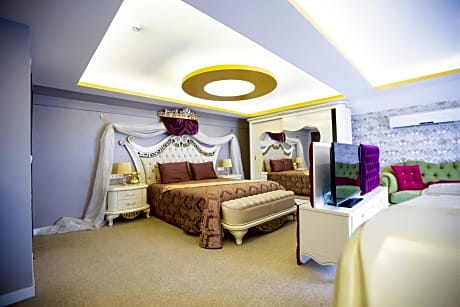 Queen Room with Sea View