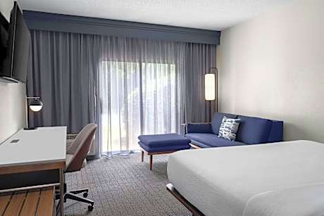 Standard Room, 1 King Bed with Sofa bed (1 King Bed and 1 Double Sofa Bed)