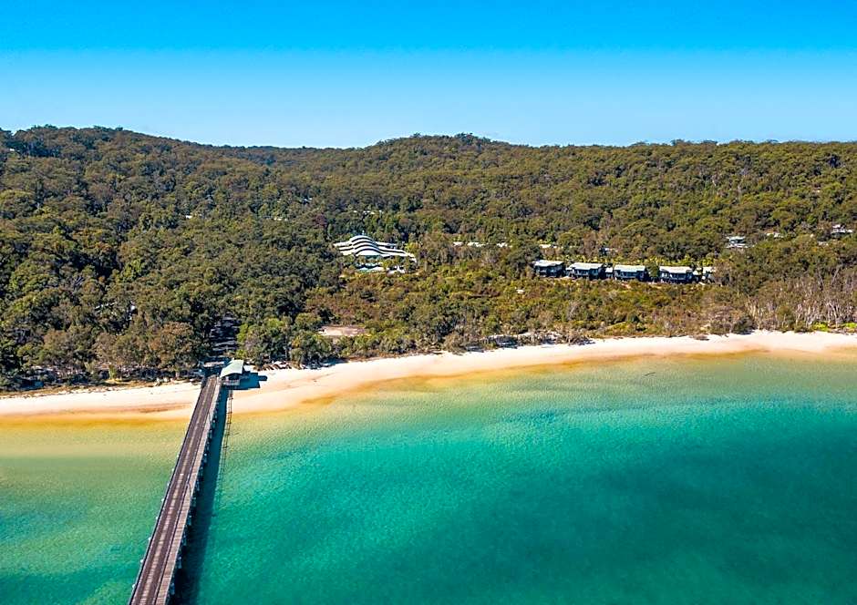Kingfisher Bay Resort
