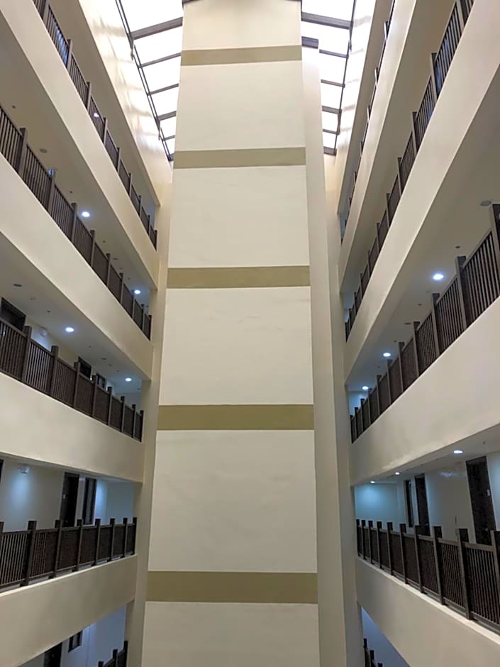 Brenthill Premium Condo Baguio City with Generator