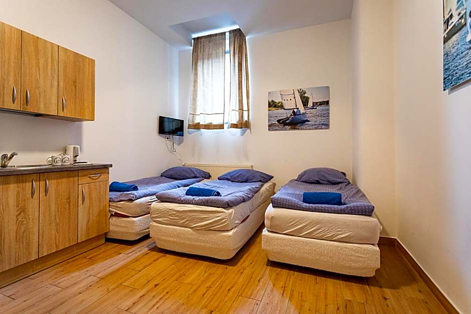 Photo 1 of 7 of Triple Room
