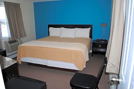 Standard King Room - Non-Smoking