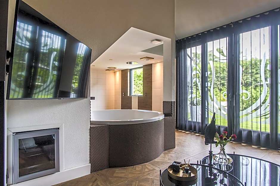 Luxexcellent super suite