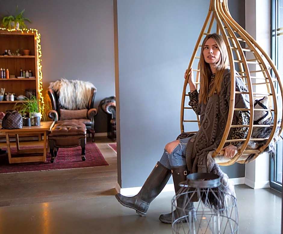 Eyja Guldsmeden Hotel