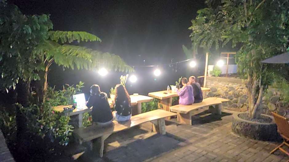 KOPIKUIN bromo homestay