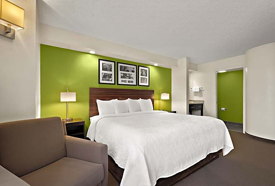 Spot X Hotel Wesley Chapel - Tampa Area