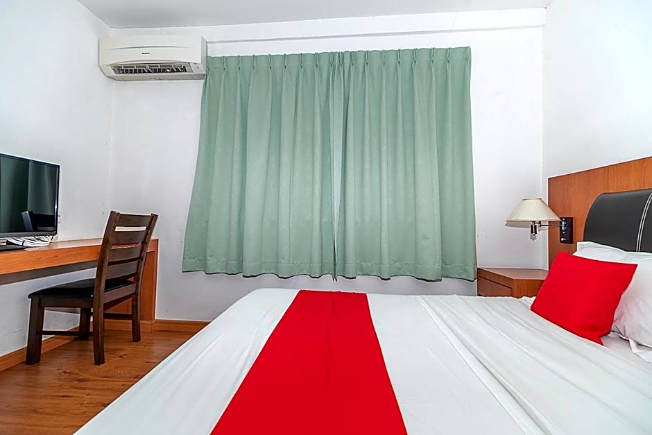 OYO 90036 Eagle Wood Garden