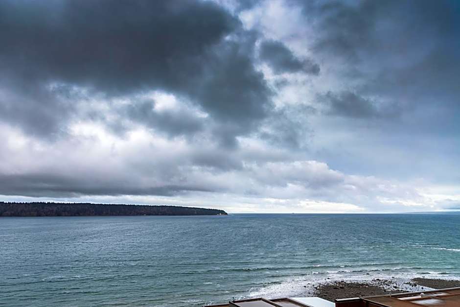 Anchor Inn and Suites