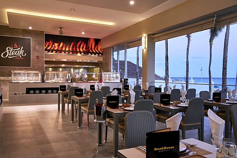 Riu Palace Riviera Maya - All Inclusive