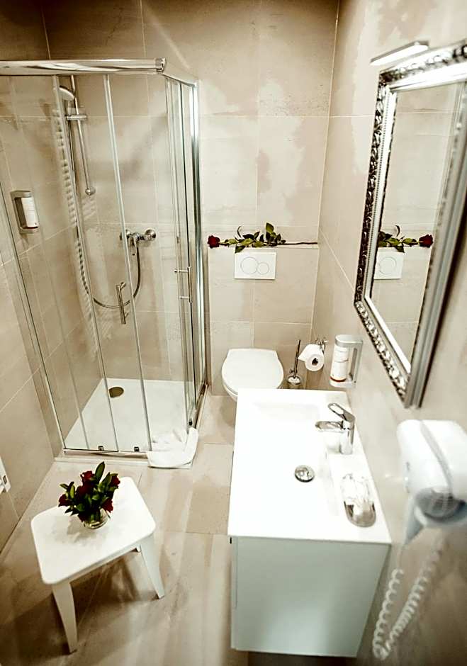 Alfons Boutique Hotel