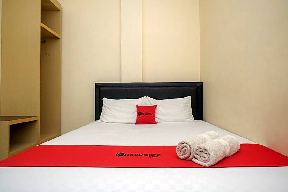 RedDoorz near Taman Pantai Alam Indah Tegal